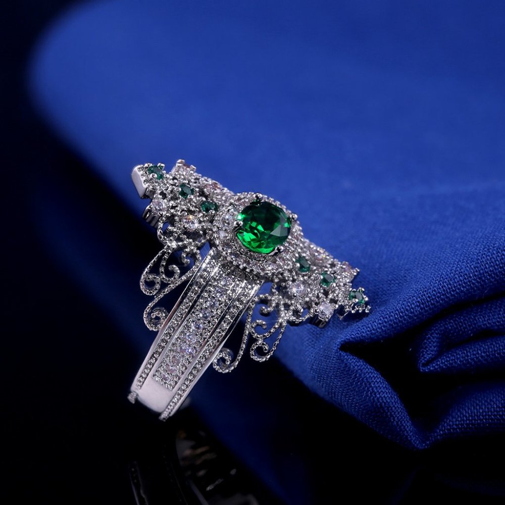 NEW 925 Silver Emerald Diamond Crown Luxury Ring - Picture 6 of 8